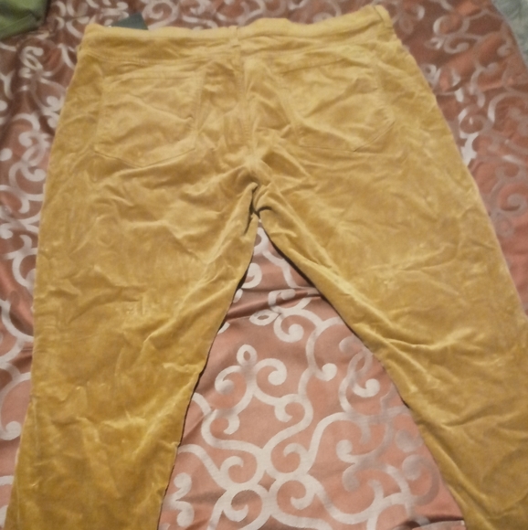 NWT Women's size 35 Banana Republic High rise skinny ankle corduroy/felt jeans - Picture 2 of 6